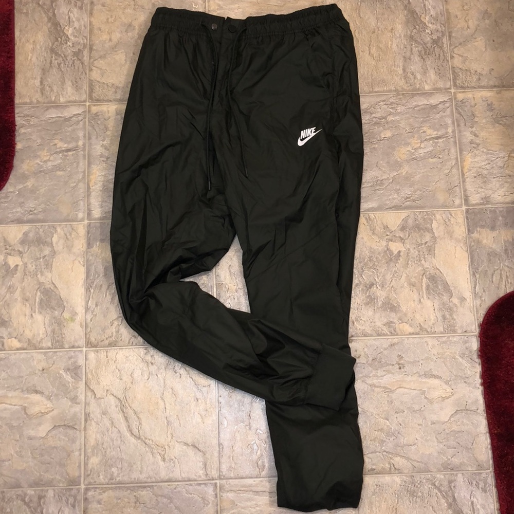 NWOT army green joggers